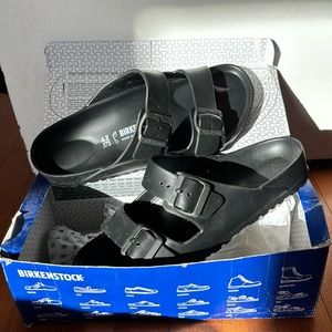 NIB. BIRKENSTOCK Arizona Eva Sandals size 42 (ladies 11/men 9) New in Box